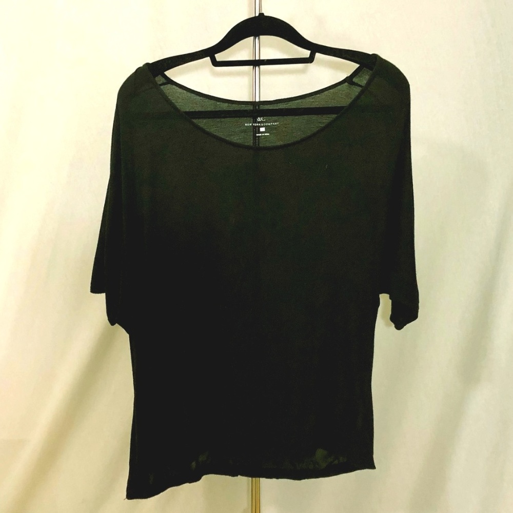 NY&Co. Black Oversized Soft Tee